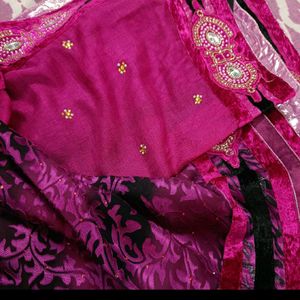 Girlish Look Saree