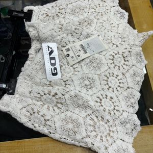 Zara Knitted Ivory White Shorts