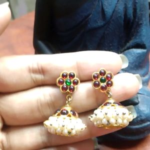 Kemp Pearl Jhumkas