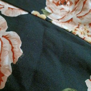 Cute Floral Black Long Plazo