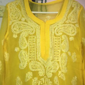 Chikankari Kurti With Inner