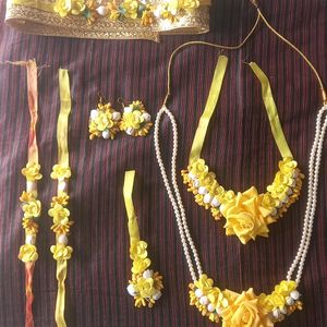 Floral Jewellery Set For Themed Events