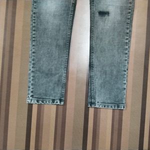 U-45 Size 32 Slim Fit Women Denim Jeans