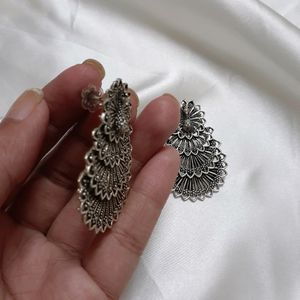 Oxidised Peacock Earrings (Stud)