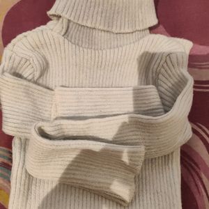 Turtle Neck Sweater For Child Age 4-6