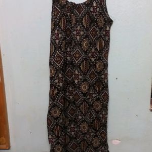 Sleeve less kurti