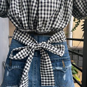 Black And White Gingham Crop Top 🎀