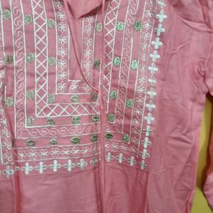 Women Kurta With Pant Set