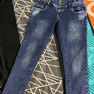 combo of 2 skinny jeans