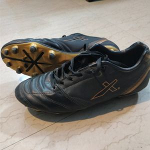 Black-Golden Football Shoes Vector X UK 7/ IND 6