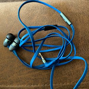 Boat Earphones