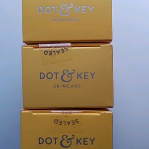 Dot And key Vitamin C Sunscreen