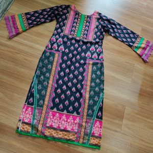 Tikhi Imli kurti