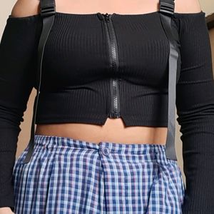 Black Ribbed Crop Top