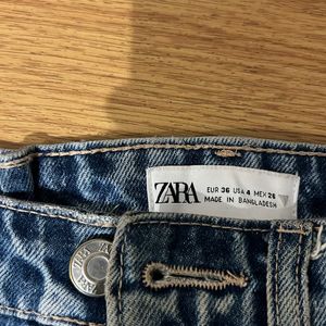 ZARA Straight Fit Ribbed Jeans