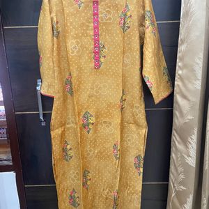 Muslin Kurta Set