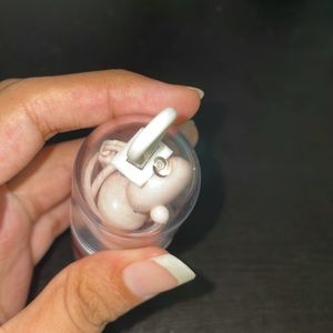 Miniso Pink earphones