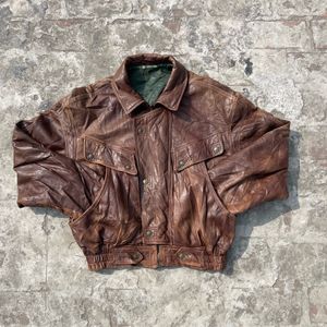 BROWN COWBOY LEATHER JACKET IN A NEW CONDITION!