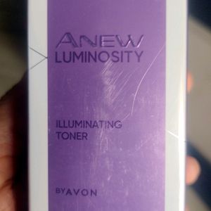 Anew Illuminating Toner