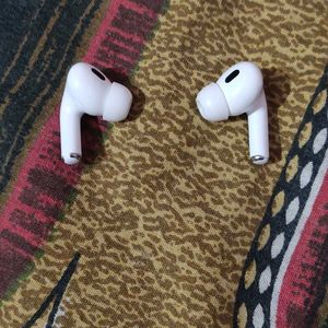 TWS Bluetooth Earbuds