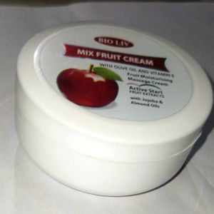 Mix Fruit Moisturising Massage Cream