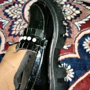 Black Loffer Shoes