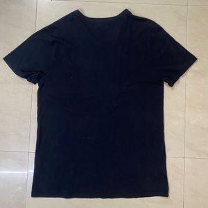 V Neck Plain Black Tshirt (unisex)