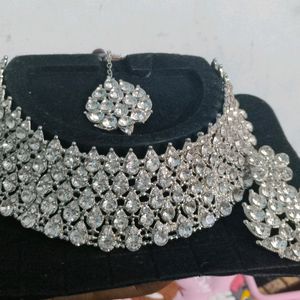 Silver Necklace Set With Earing And Mangtika