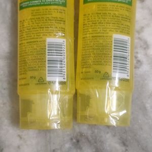 Garnier Vitamic C Face Wash (Pack Of 2)