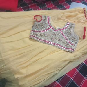 Lahanga Choli