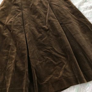 High Waist Pleated Velvet Skirt