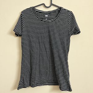 Black And White Stripped Tshirt