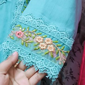 🛍️ Lace Bordered 🤩Pant Kurta Dupatta Set🛍️