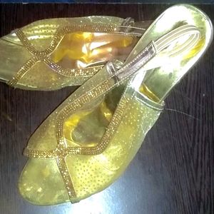 Golden Heels 👠