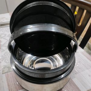 Steel Casserole With Handle