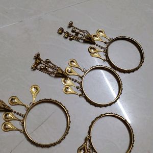 Bangle With Hangings