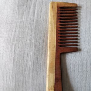 Kachi Neem Wooden Comb