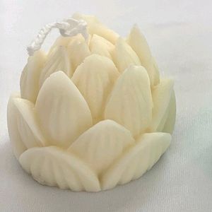 Lotus Candle.