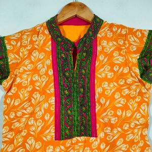 Gold Printed Casual Kurta With Duppatta