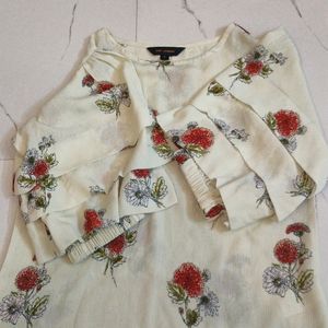 flower printed creamy blouson top