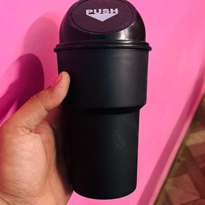 Car Mini Dustbin Very Compact And Useful With Lid