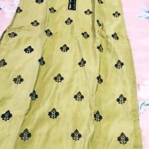 Combo Kurta Set With Dupatta