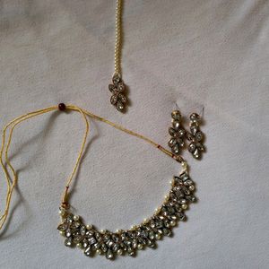 Necklace Set