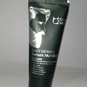 DAILY DEFENCE INSTANT FAIRNESS CREAM