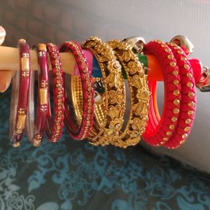 4 Pairs Of Bangles