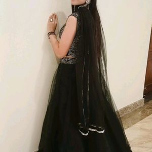 Black Lehnga