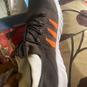 Sports Shoes