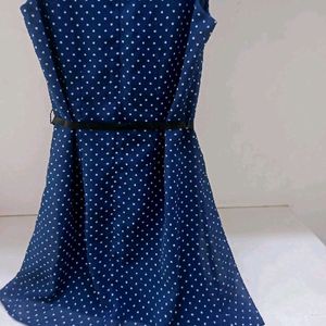 Polka print blue n white short dress