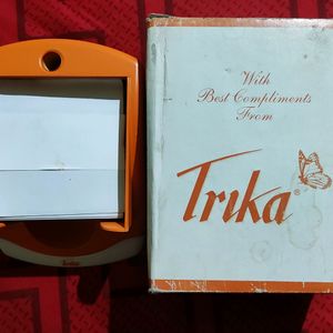 Trika small paper pads with pen stand