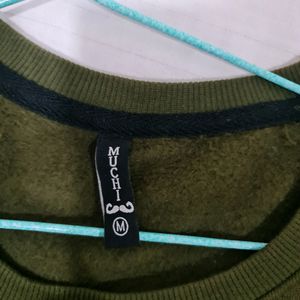 Sweatshirt In Olive Colour